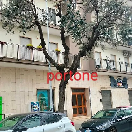 La Casa Di Emira Apartment